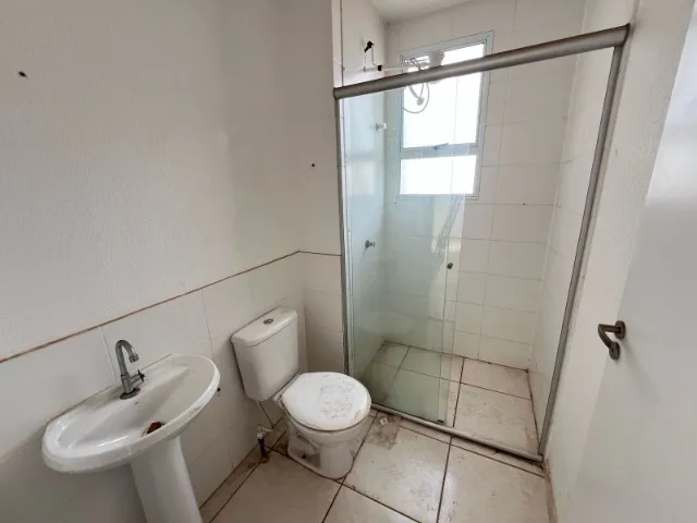 Brazil Imobiliária Aluga Apartamento de 2 quartos na Qd 403 do Total Ville