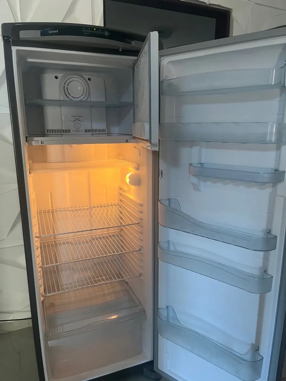 Geladeira Electrolux 340L  - Foto 5