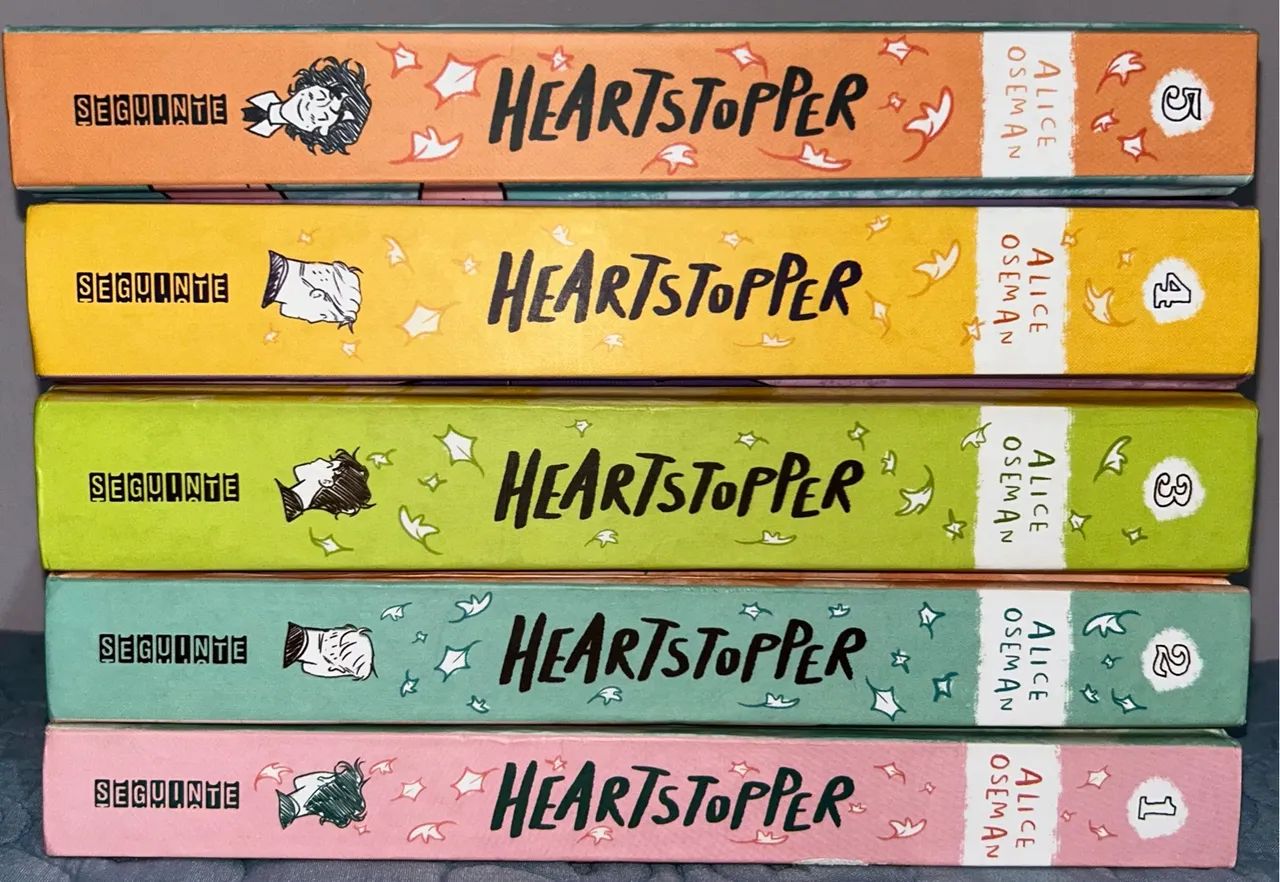 Coleção Completa Heartstopper (Vol. 1 a 5) - Em ótimo estado! - Foto 2