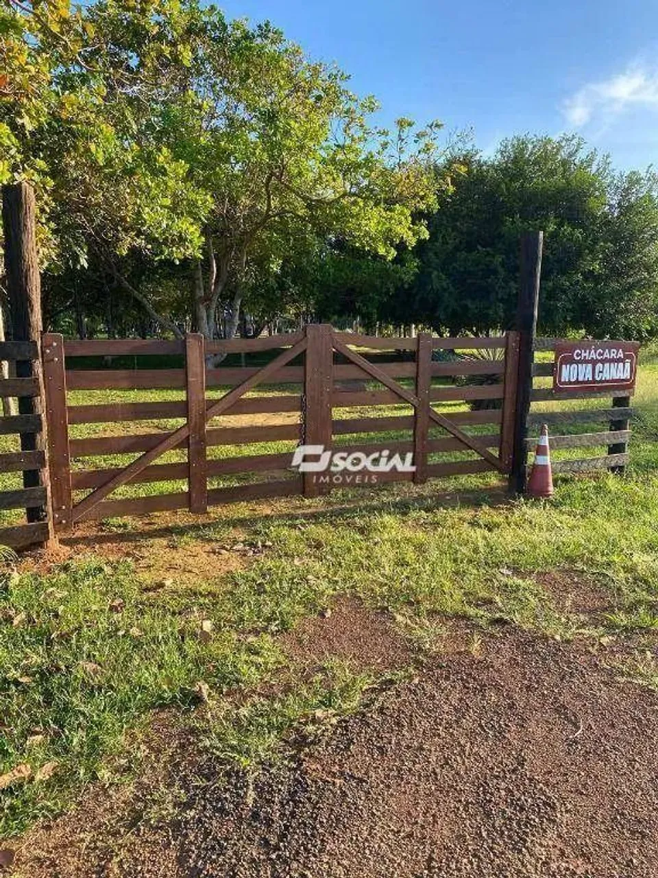 Chácara com 4 dormitórios à venda, 62500 m² por R$ 495.000,00 - Zona Rural - Itapuã do Oes