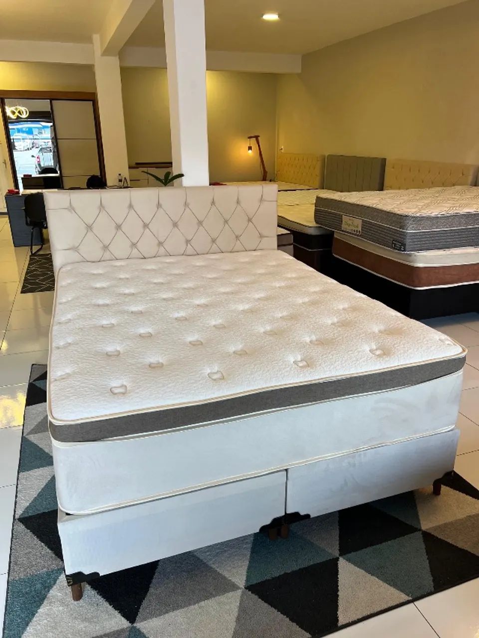Cama box Casal QUEEN COM CABECEIRA - Entrego!!  - Foto 5