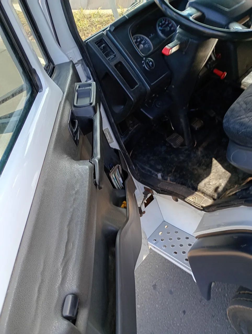 CARGO 816 S ANO 16 COMPLETO IMPECAVEL SO ANDAR - Foto 12