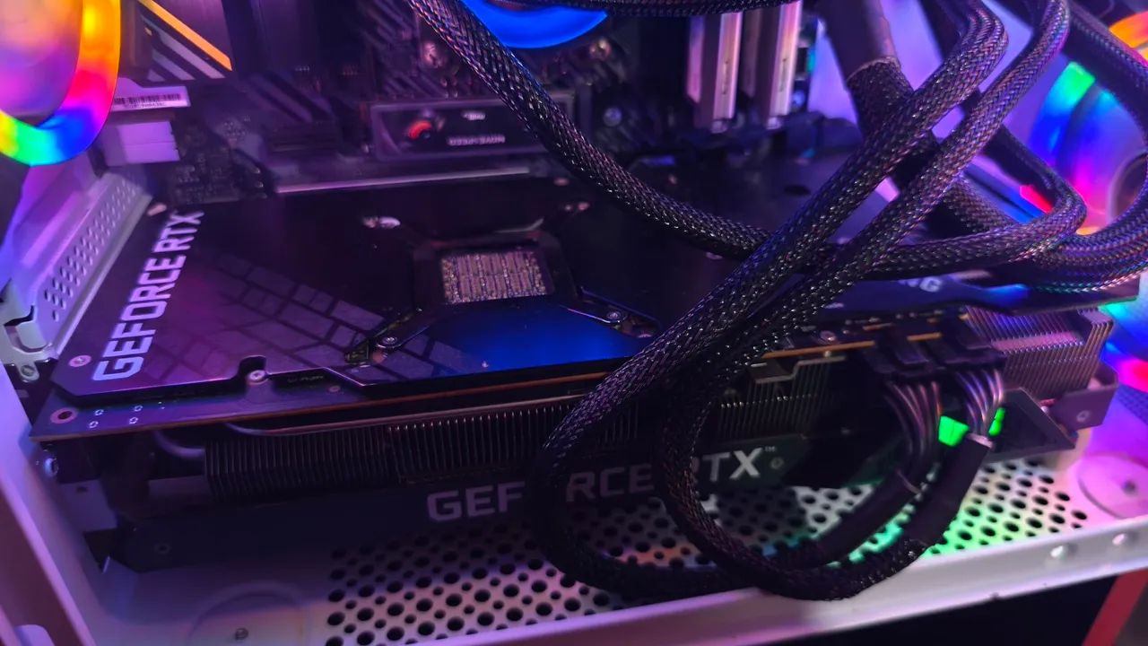Placa de Vídeo ASUS TUF GeForce RTX 3080 OC 10GB - Foto 5