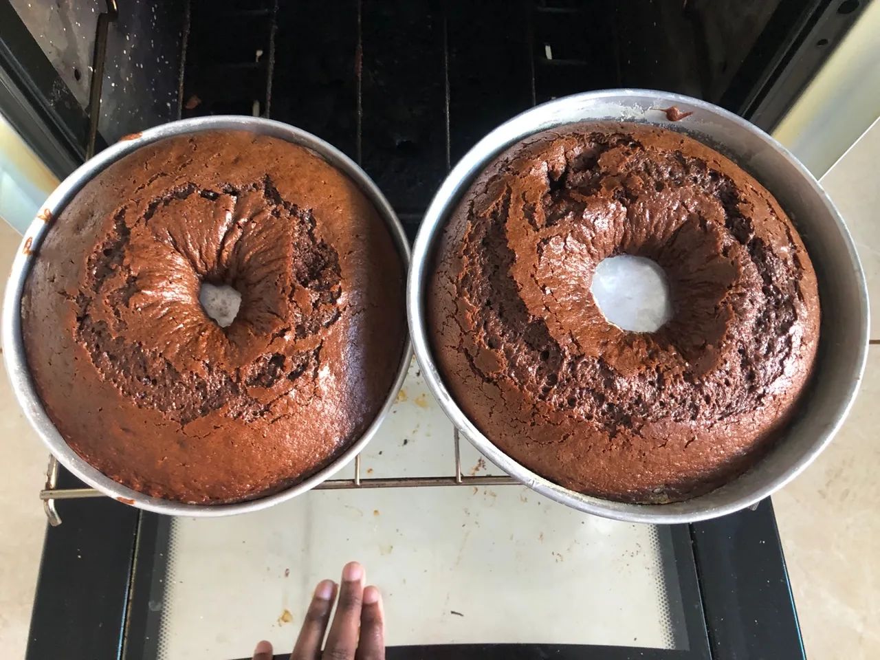 Bolo de chocolate caseiro, irresistível! - Foto 3