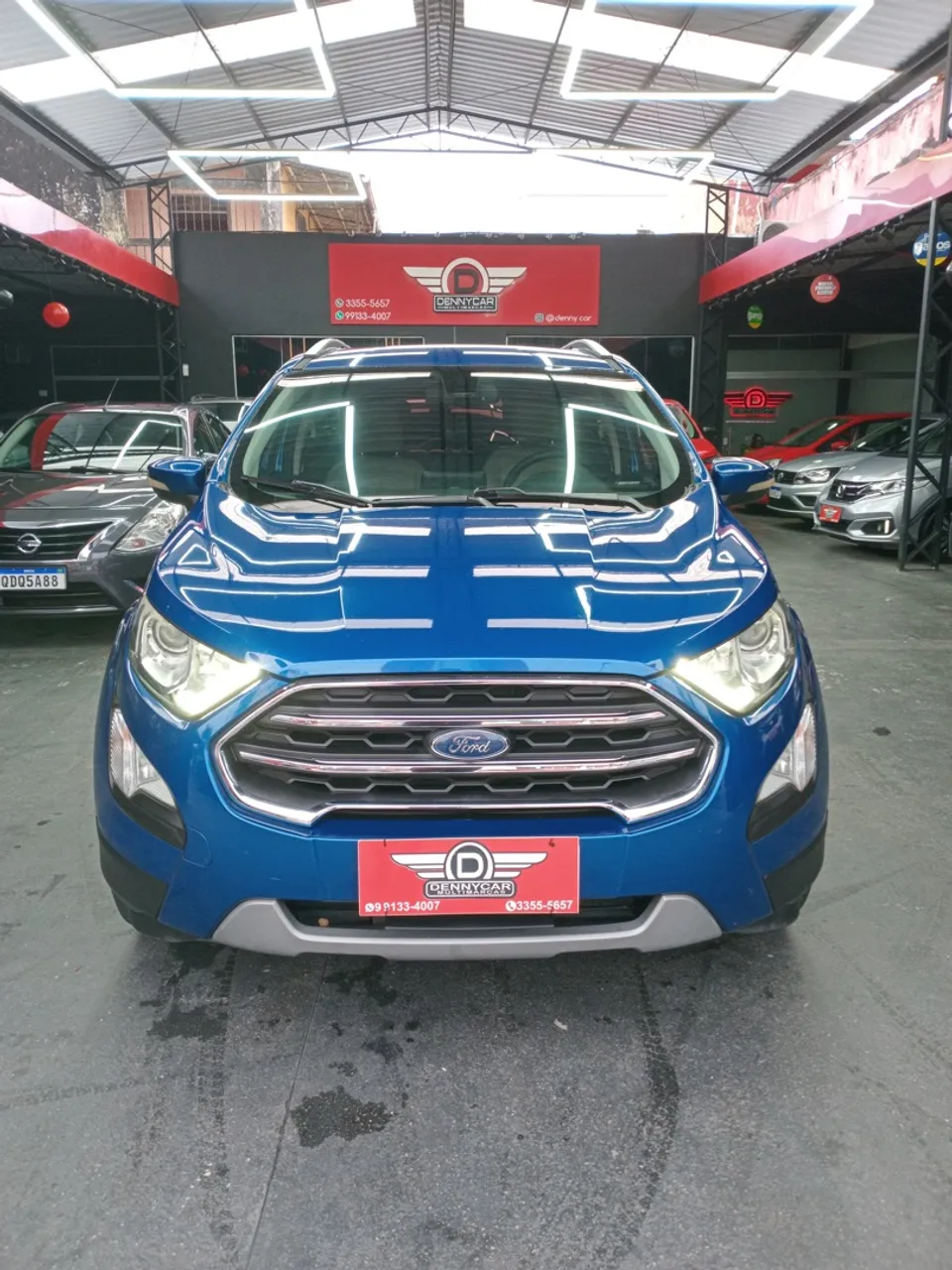EcoSport Titanium 2.0 AT 2018 - Azul com Teto Solar