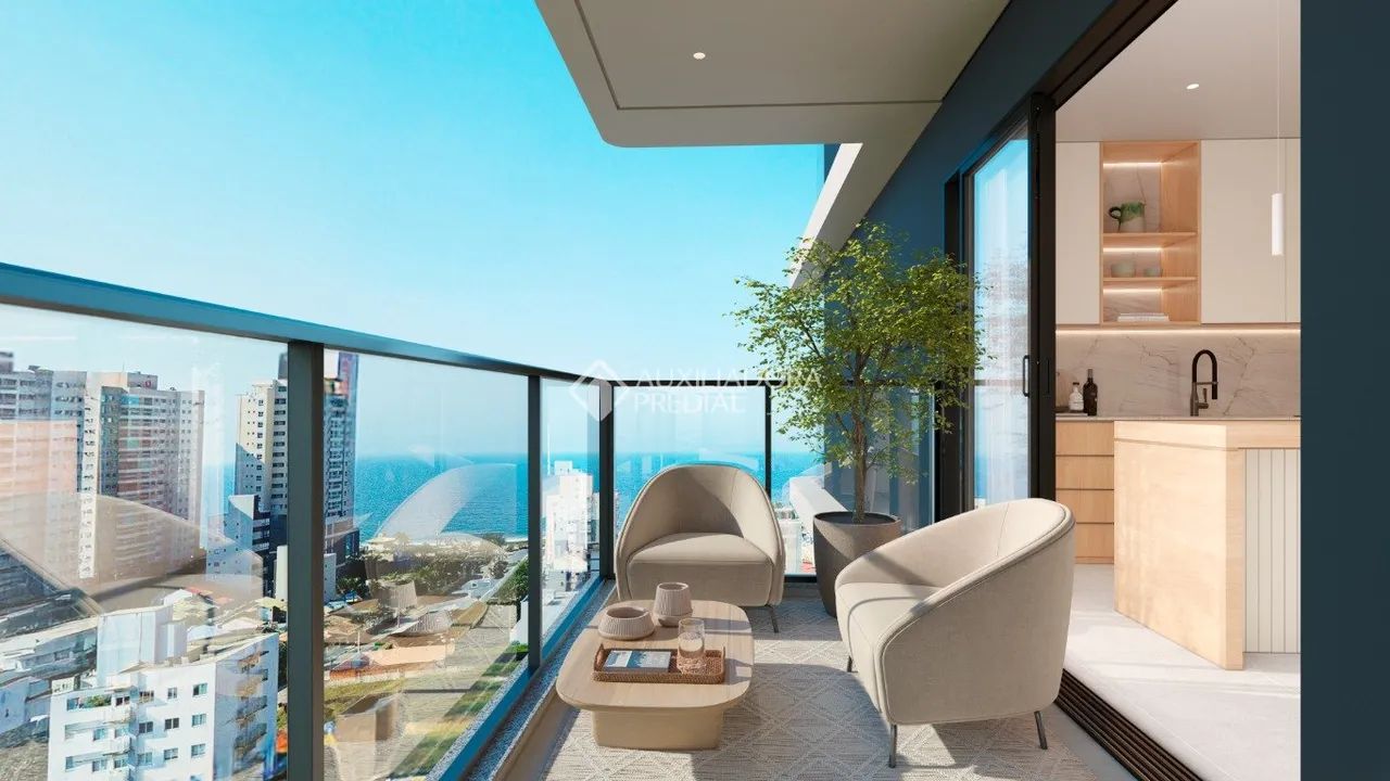 Royal Palm Residence - Viva a elegância e o conforto a poucos passos do mar em Balneário P