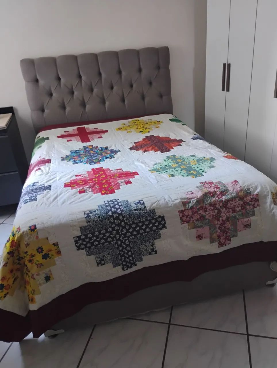 Colcha de patchwork artesanal de casal - Foto 2