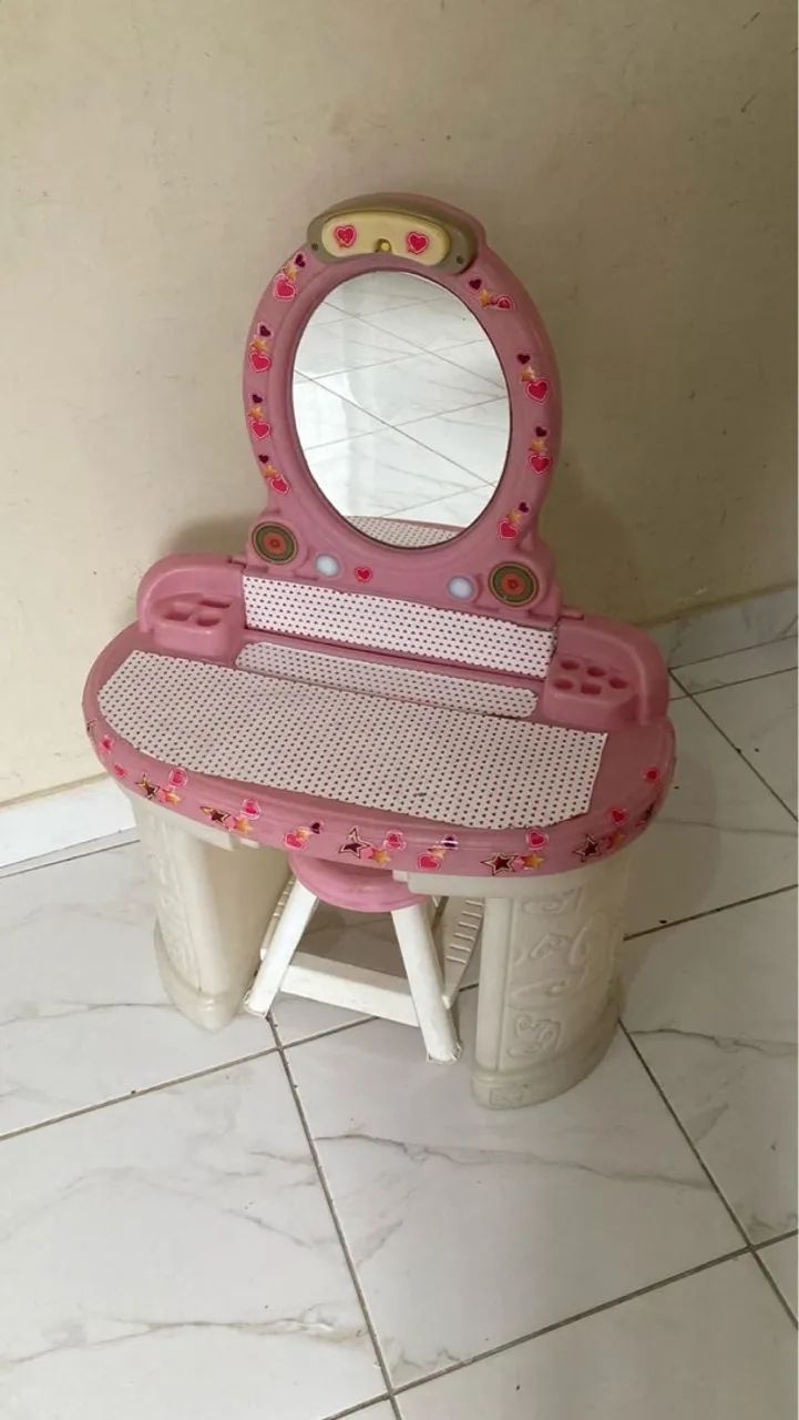 Penteadeira Little Tikes