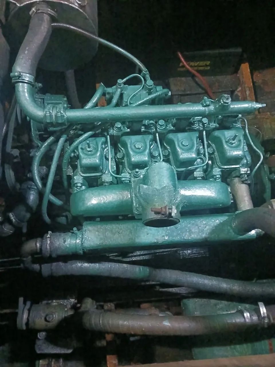 Vendo lindo barco todo fibrado pesca/paseeio/ 11 metros / 15passageiros  - Foto 4