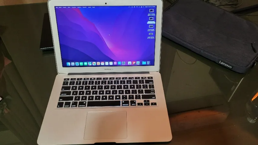 MacBook Air 13" 2017 - i5 | 8GB RAM | 128GB SSD