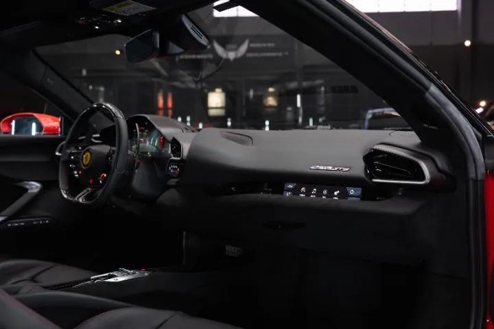 Ferrari 296 GTB (Hibrido), foto 19 de 20