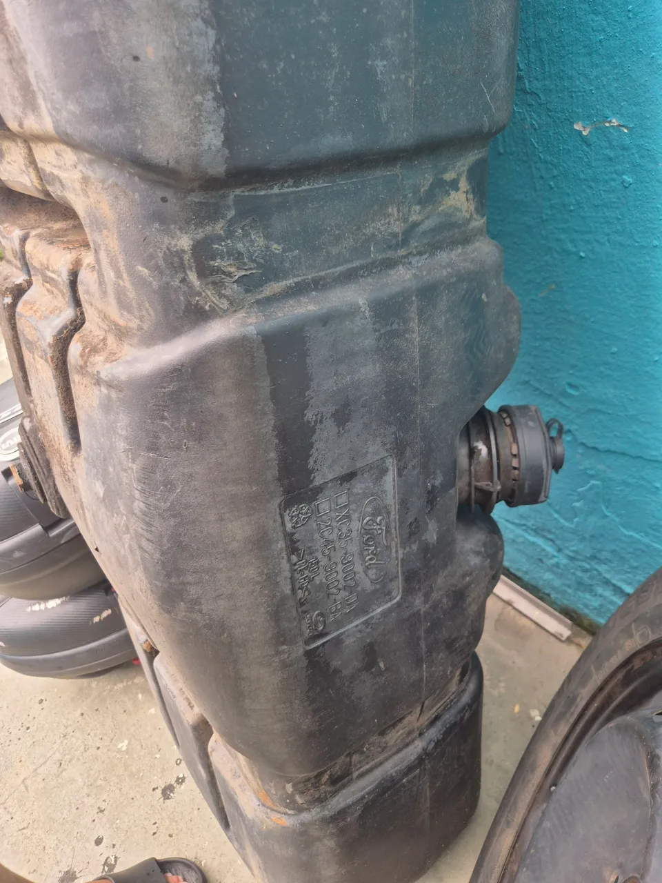 Tanque de Combustível Ford XC35-9002-DA