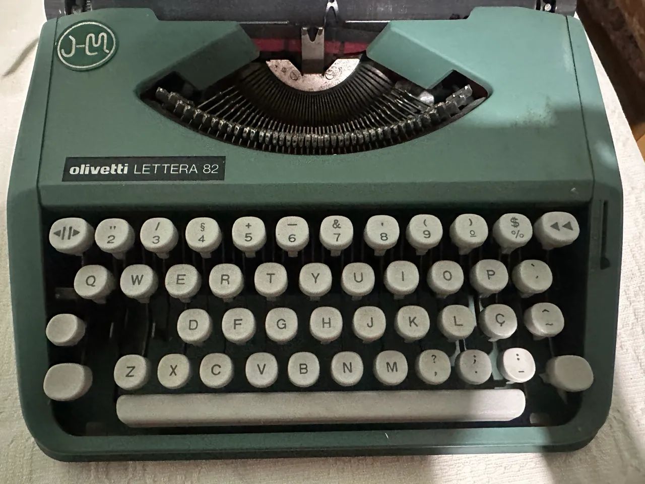 Máquina de Escrever Antiga64319325362691121