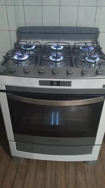 Fogão Brastemp 6 Bocas com acendimento automático  - Foto 4