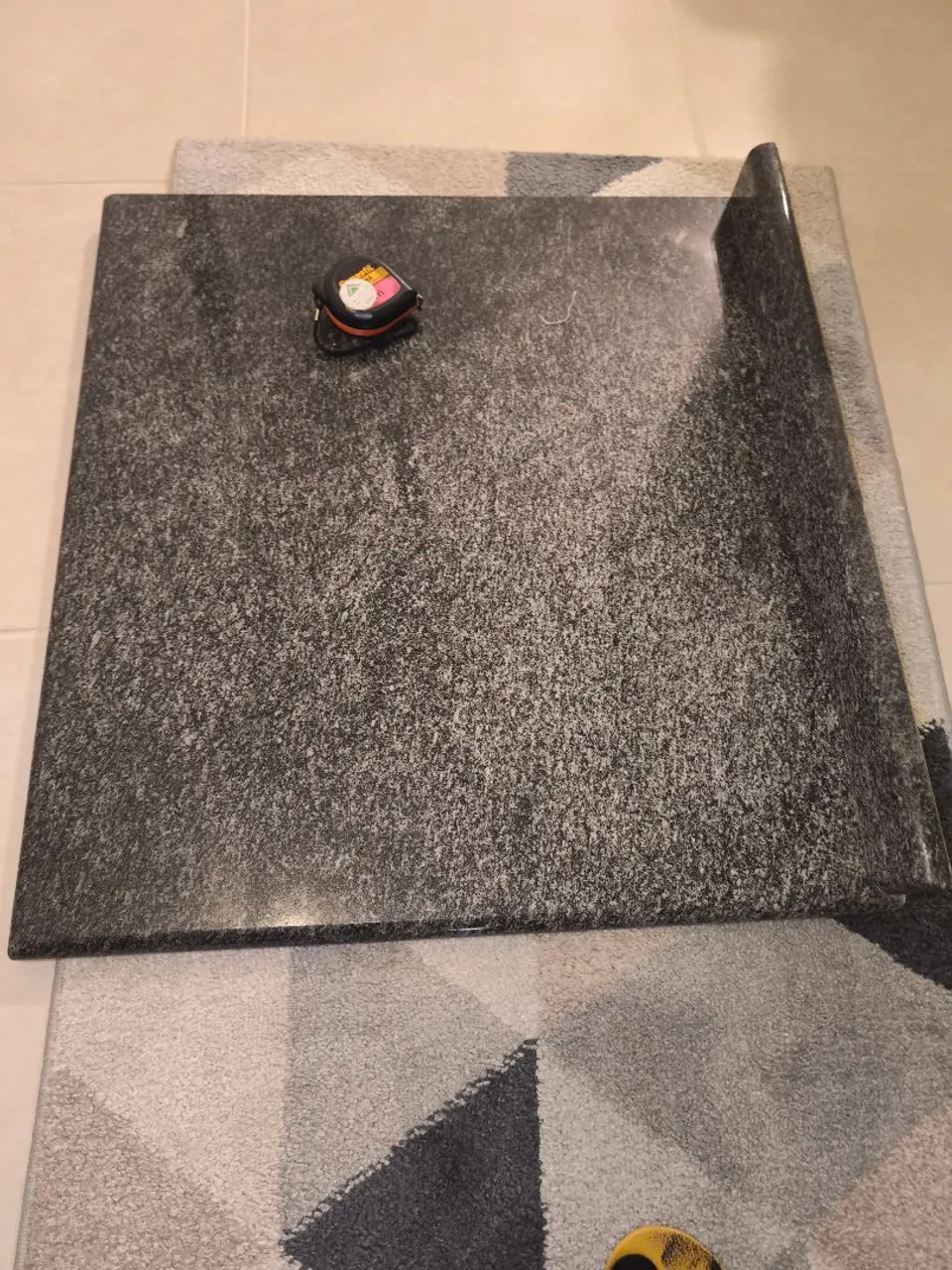 Doação: granito 60x65