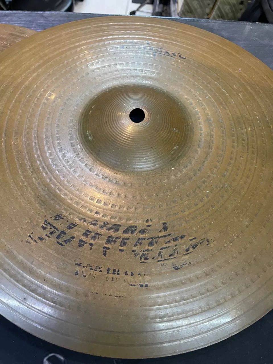 Hi Hat Zildjian Scimitar 14 polegadas - Foto 4