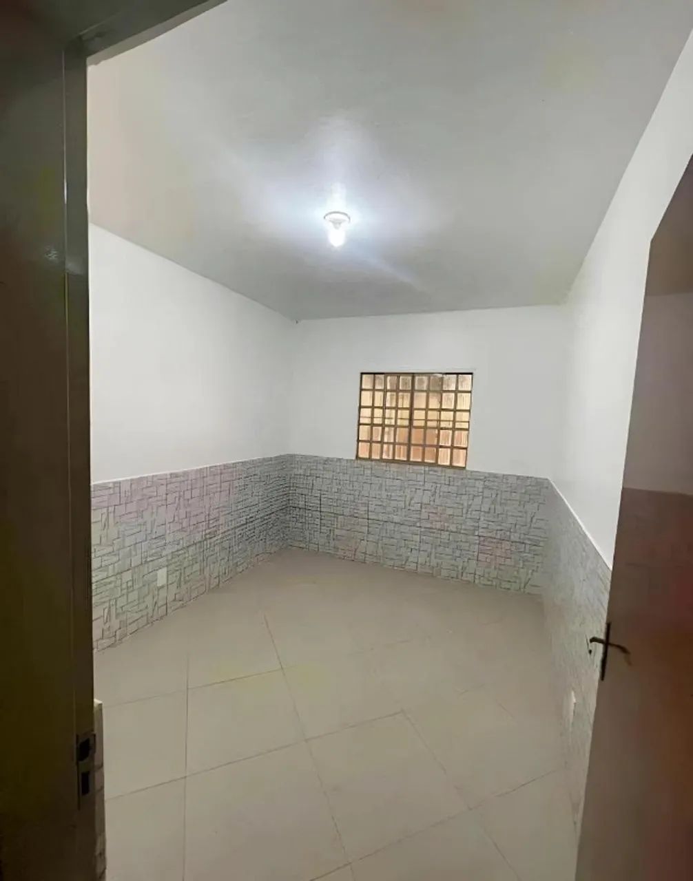 VENDENDO ESSA CASA NO BAIRRO PETRÓPOLIS COM PONTO DE REFERENCIA BAR COBIÇA BEER - CASA VAZ - Foto 5