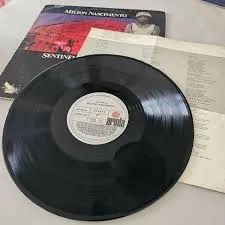 LP VINIL DO MILTON NASCIMENTO - SENTINELA - Foto 4