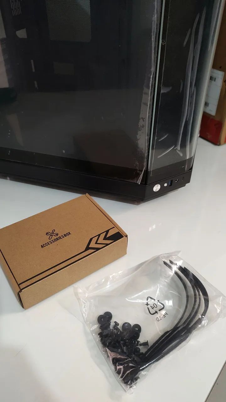 SuperFrame Power Cube, Mid Tower, Tempered Glass, EATX, ATX, Micro ATX, Mini ITX64317902508163123