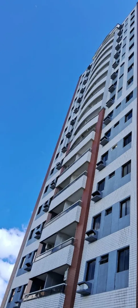 Apartamento 3 Dormitórios. Lírios Vieralves.