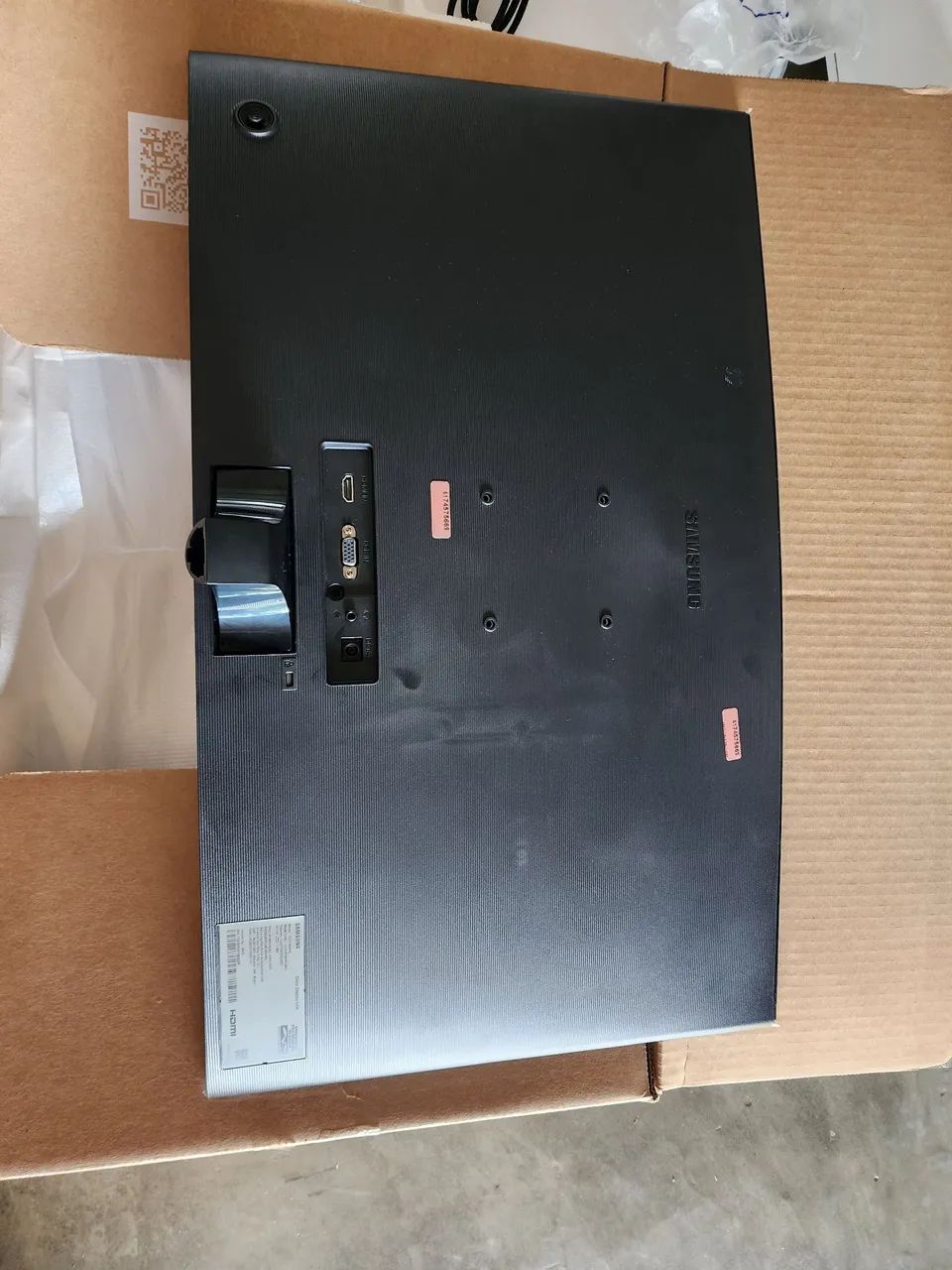 Monitor Samsung curvo CF390 27 polegadas - Foto 2