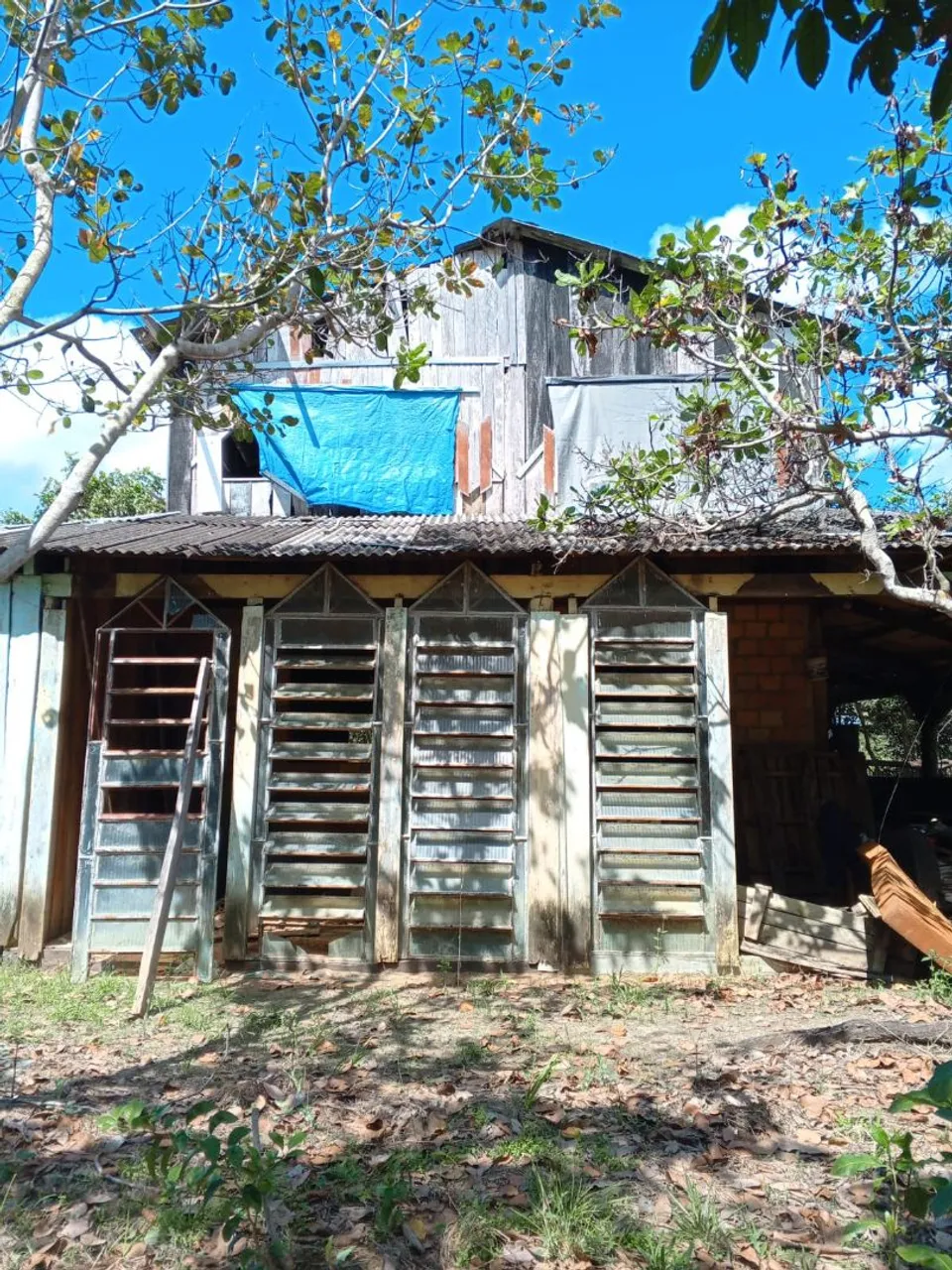 Vende-se chácara no km 17 watts 69 9 *