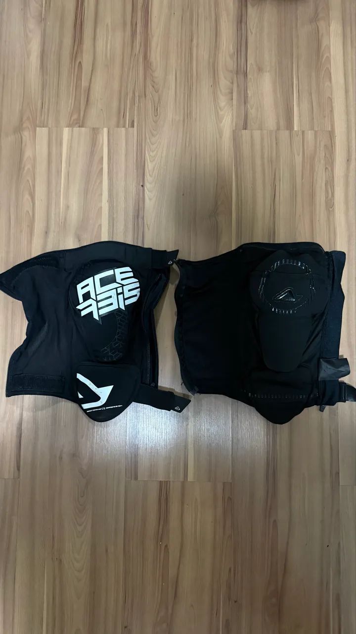 Joelheira Acerbis X-zip Com Zíper Proteção E Conforto Preto