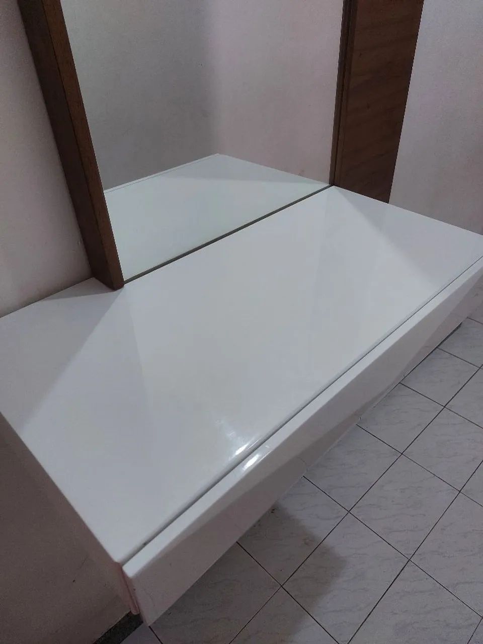 Painel conjunto de espelho e gaveta - Foto 2