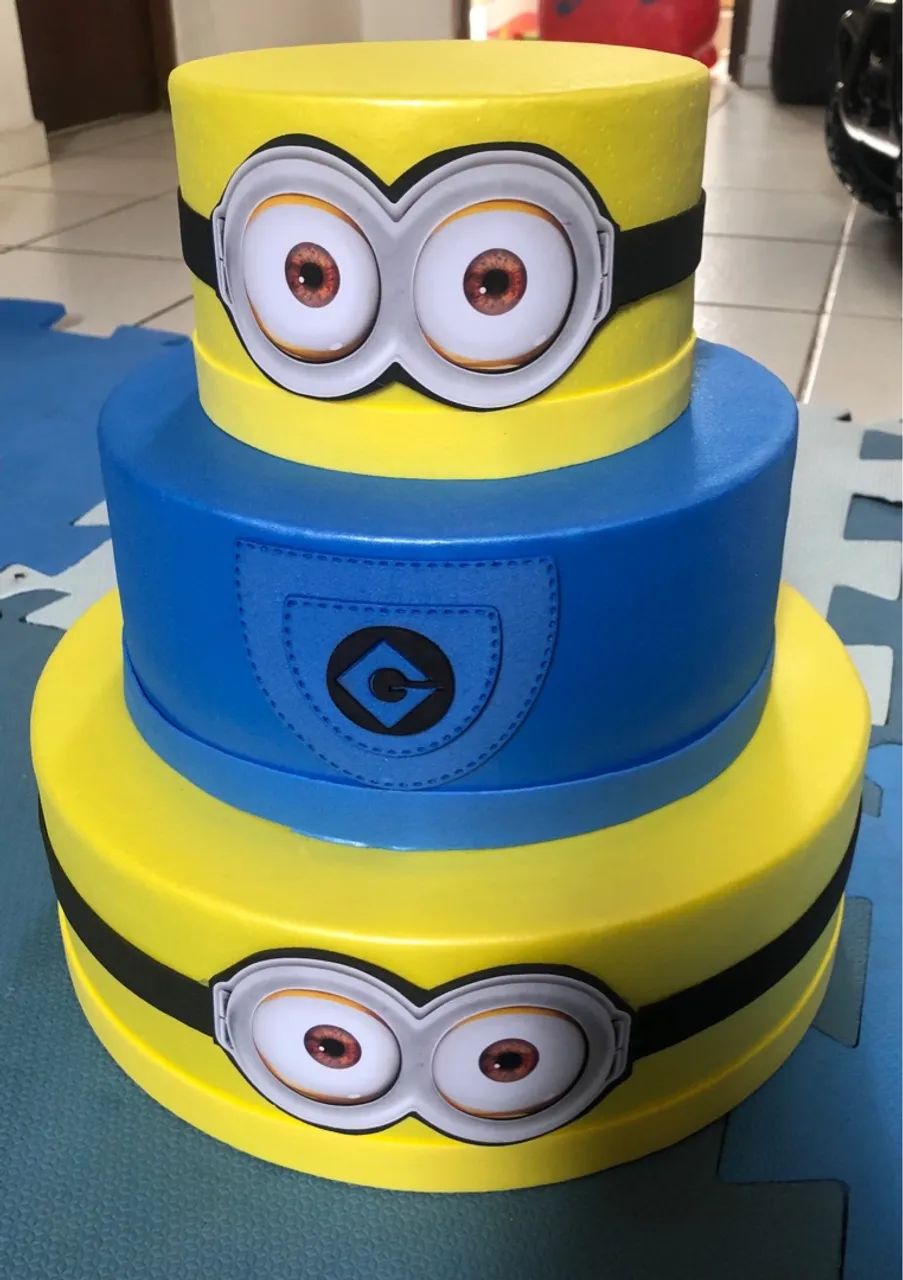 Bolo fake Minions