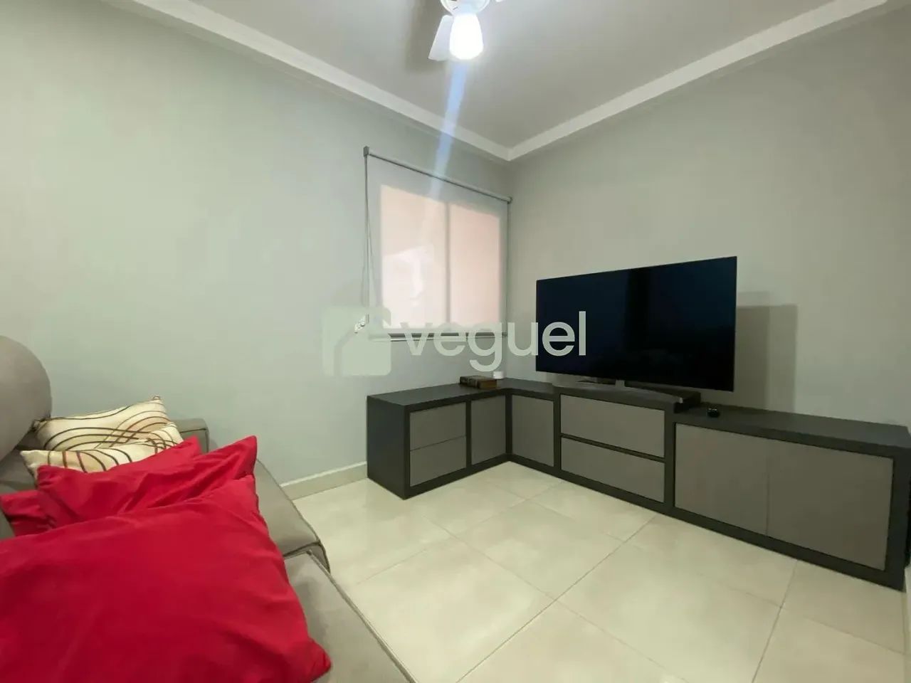 Apartamento semi mobiliado padrão no Edifício Belvedere Grand Mirant com 3 Quartos para al - Foto 5