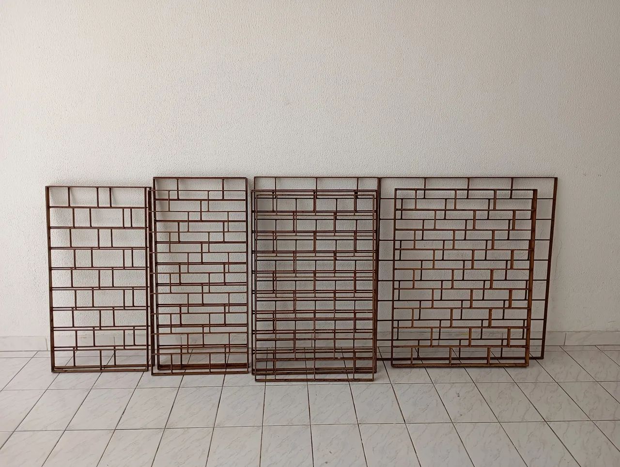 Portão de Ferro com Design de Tijolos - Foto 4