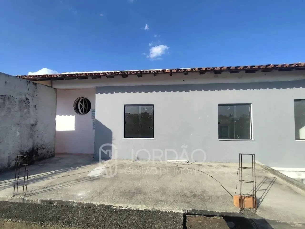 CASA 1 DORMITÓRIO