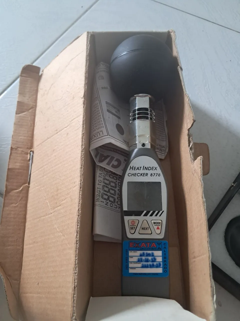 EQUIPAMENTOS PARA PROFISSIONAIS DA ÁREA DE SEGURANÇA DO TRABALHO