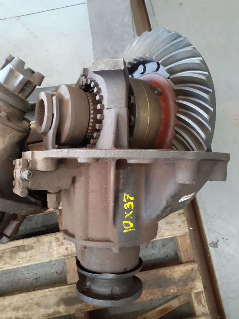 Diferencial Meritor Simples Com Bloqueio 10x37