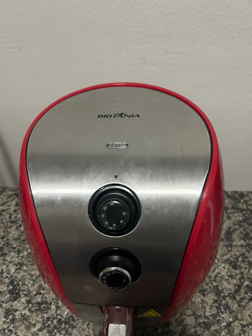 Air Fryer Britânia 3,2L Antiaderente 1300 W BFR01VI