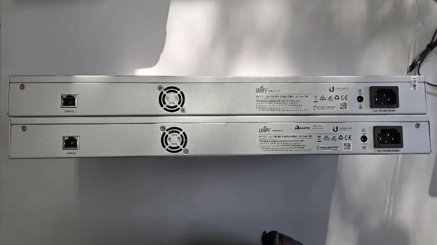 Switch Ubiquiti US-2464312831451395124