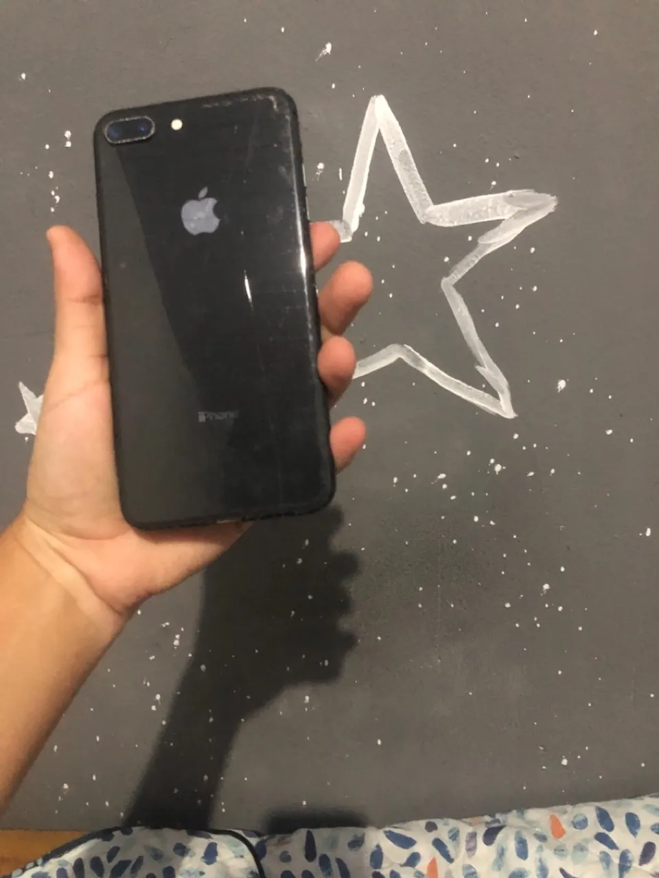 iPhone 8 Plus (leia o anúncio)