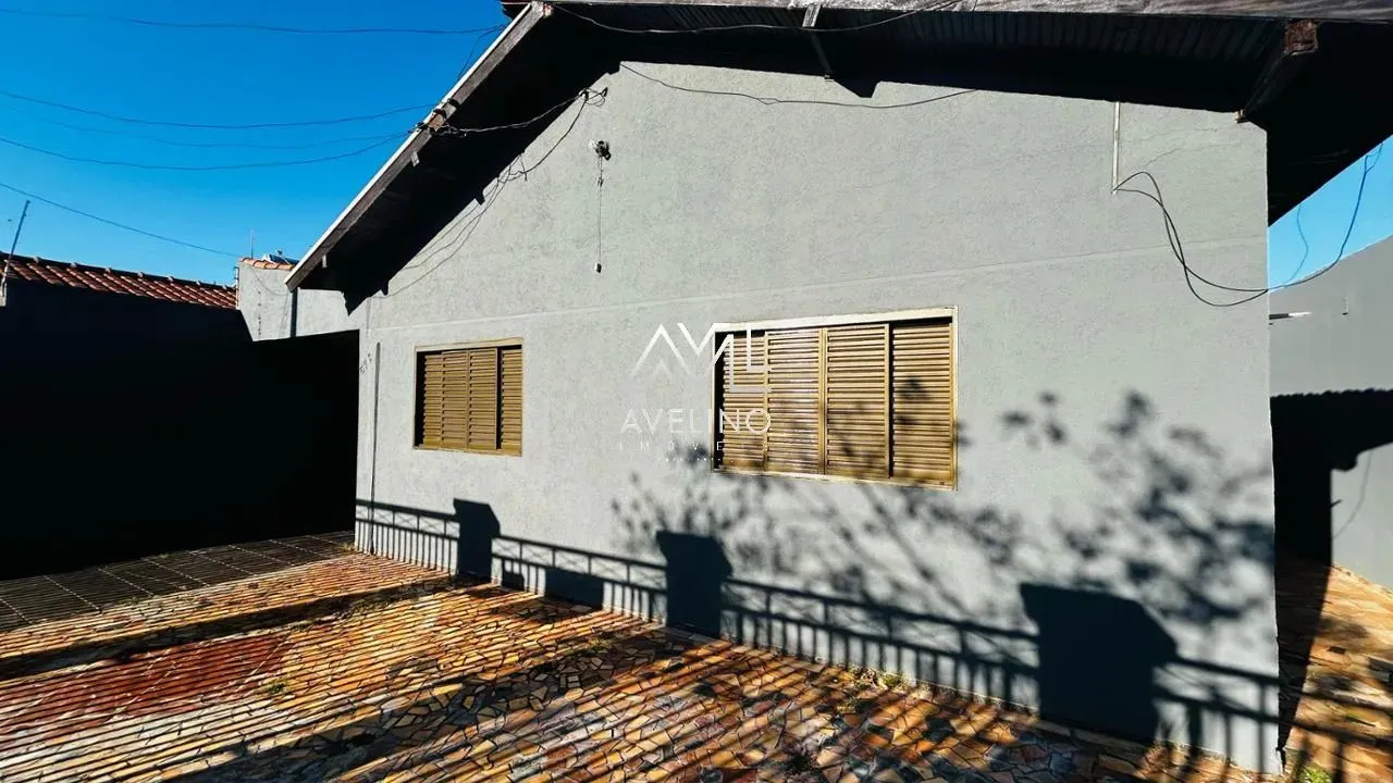 CASA A VENDA NOS FUNDOS DA SELETA