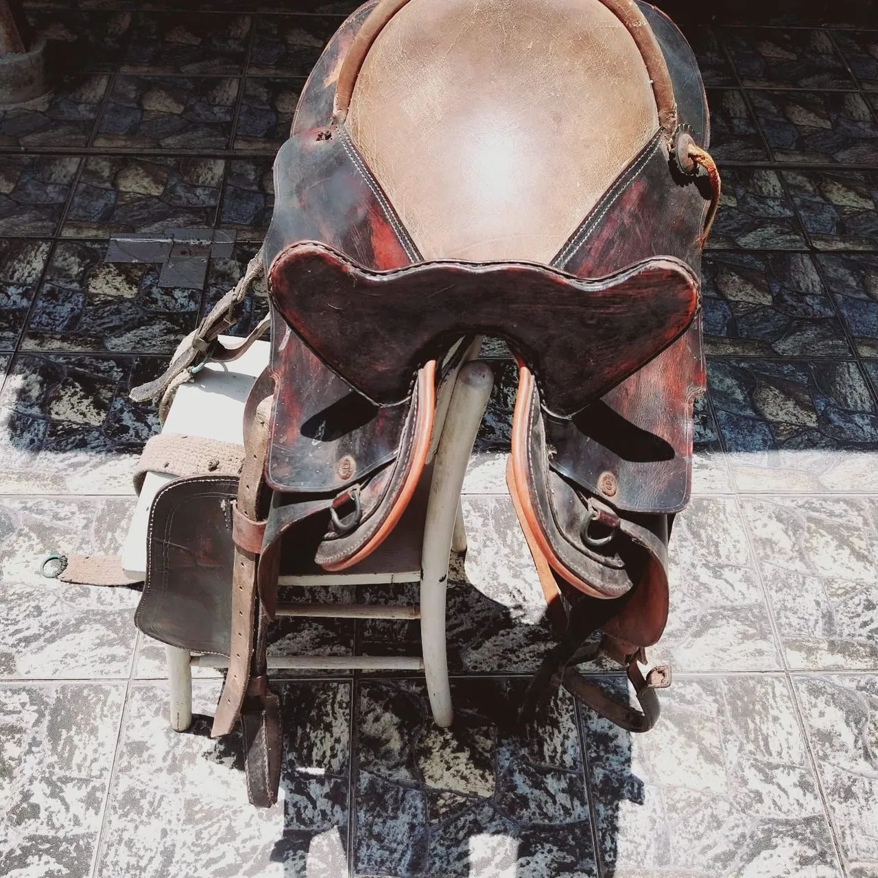 Sela de Cavalo em Couro - Usada