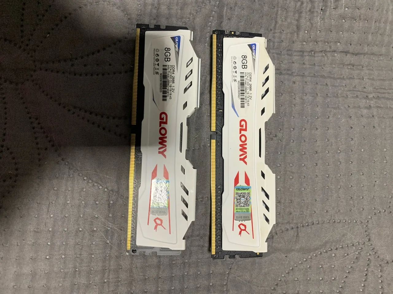 Memória RAM Glowy DDR4 2x 8GB