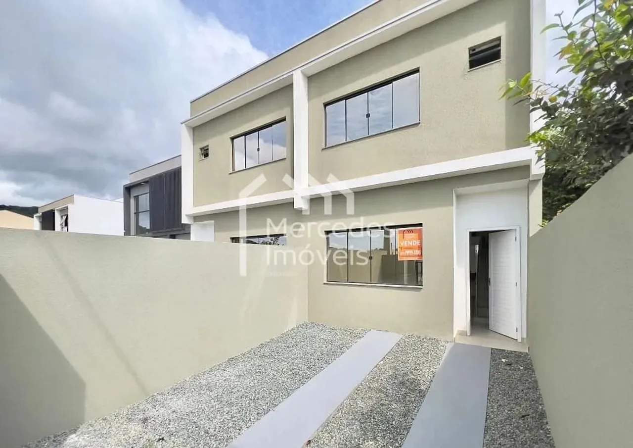 Sobrado semimobiliado, 2 suítes à venda, 80 m² por R$ 480.000 - Espinheiros - Itajaí/SC