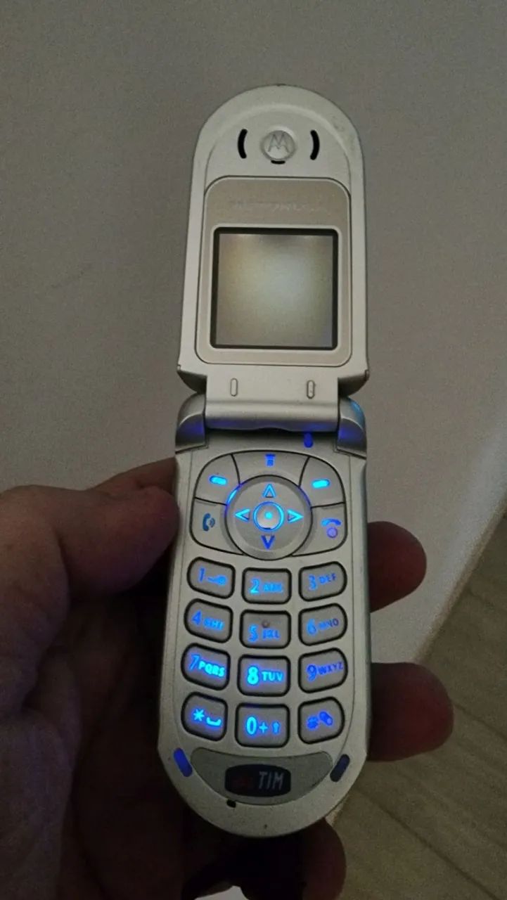 CELULAR MOTOROLA V185 (DEFEITO)  - N13770 - Foto 4