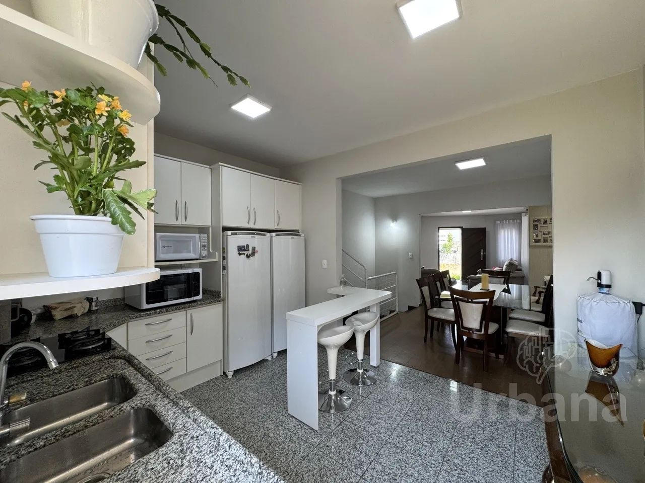Casa com suíte e 3 vagas no bairro Amizade  Jaraguá do Sul | Imobiliária Urbana - Foto 3