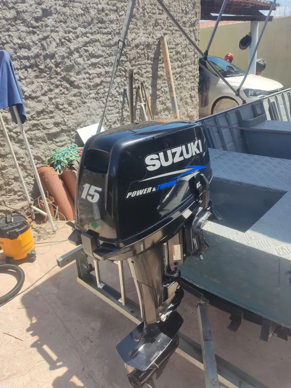 Barco de alumínio 