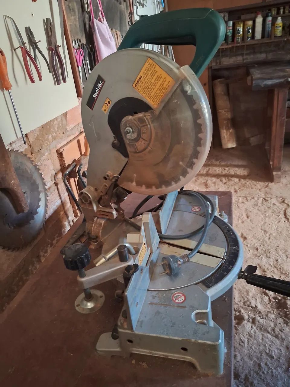 Serra de Corte de Disco Makita