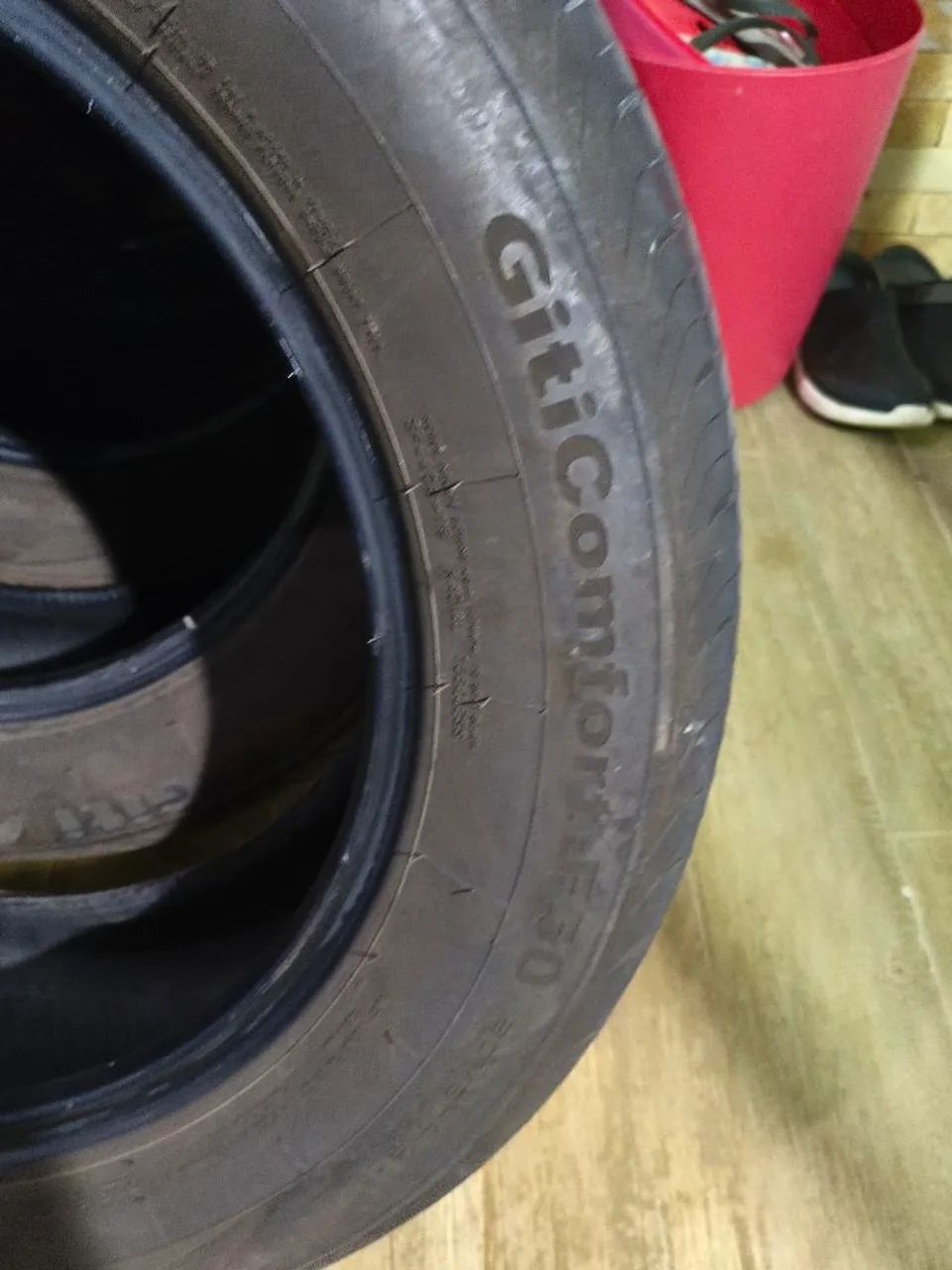 Pneu Original BYD Song pro 225/60r18 Giti Confort F50 - Foto 3