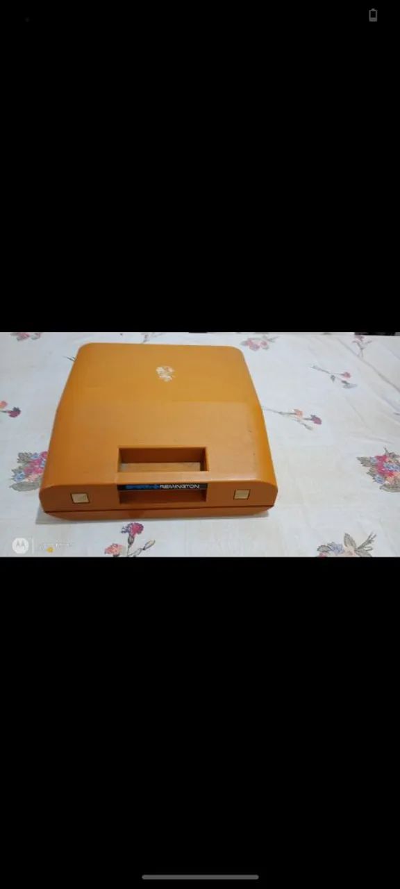 Máquina de escrever Olivetti Lettera 12 - Foto 2
