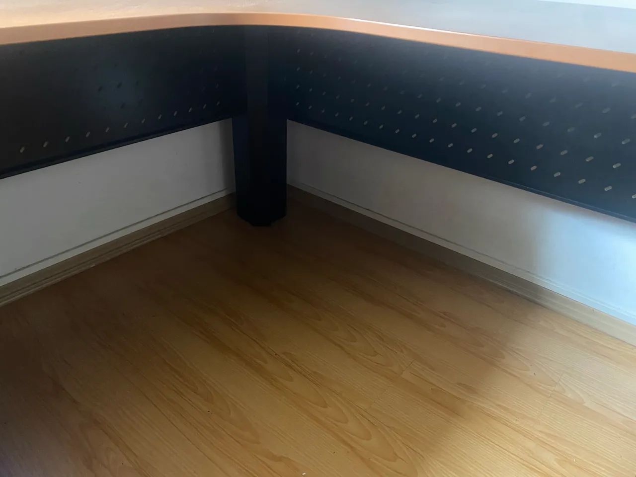 Mesa de Escritório em ?L? 