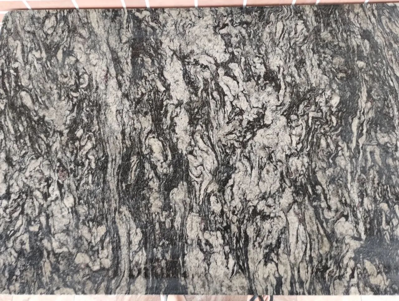 Mesa de granito  sem cadeiras pesada ótimo estado usada Alt 78 largura 80 comp 1,40 - Foto 4