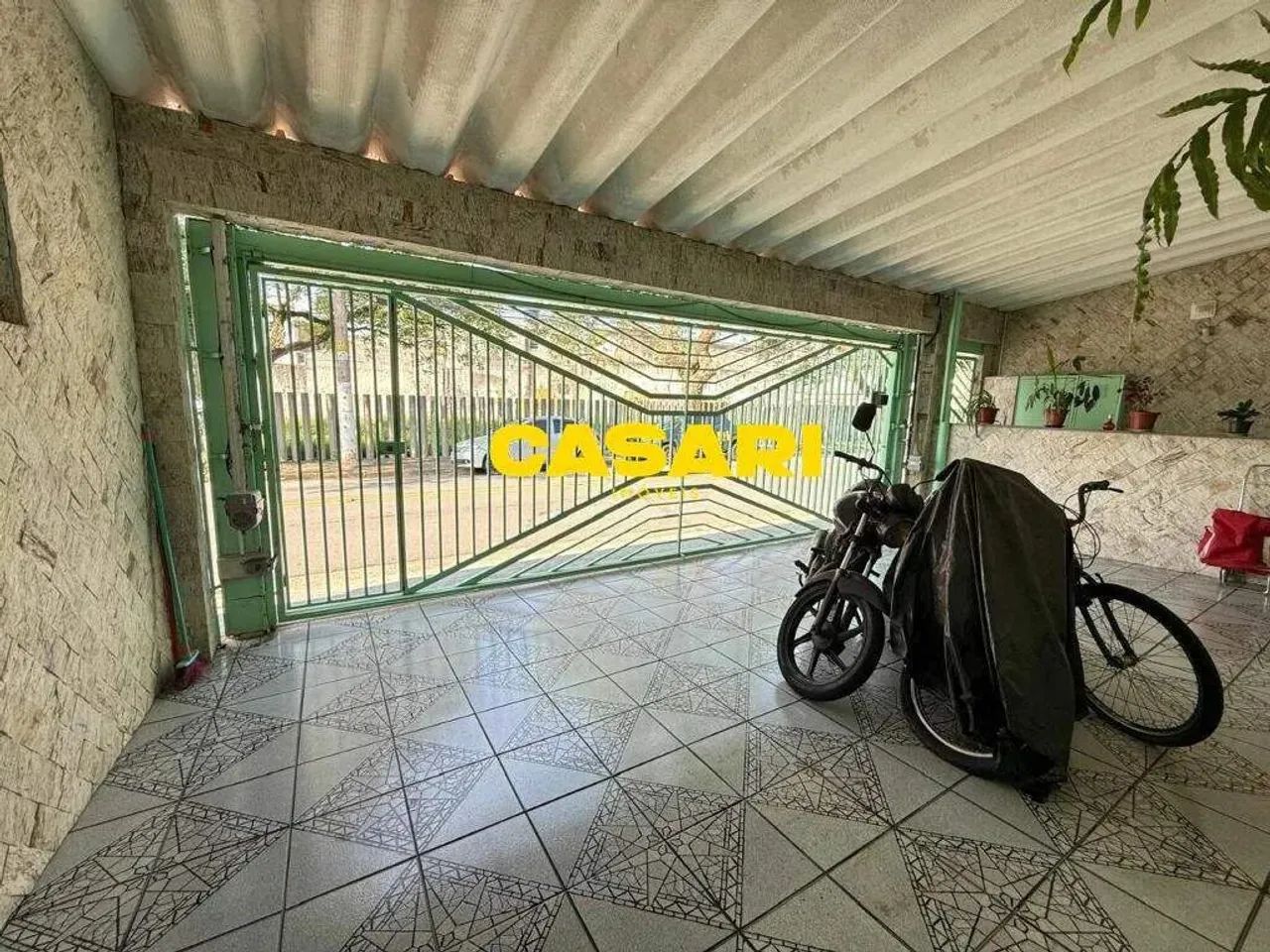 Prédio à venda com 3 apartamentos e 3 salões comerciais  Excelente investimento - Foto 3